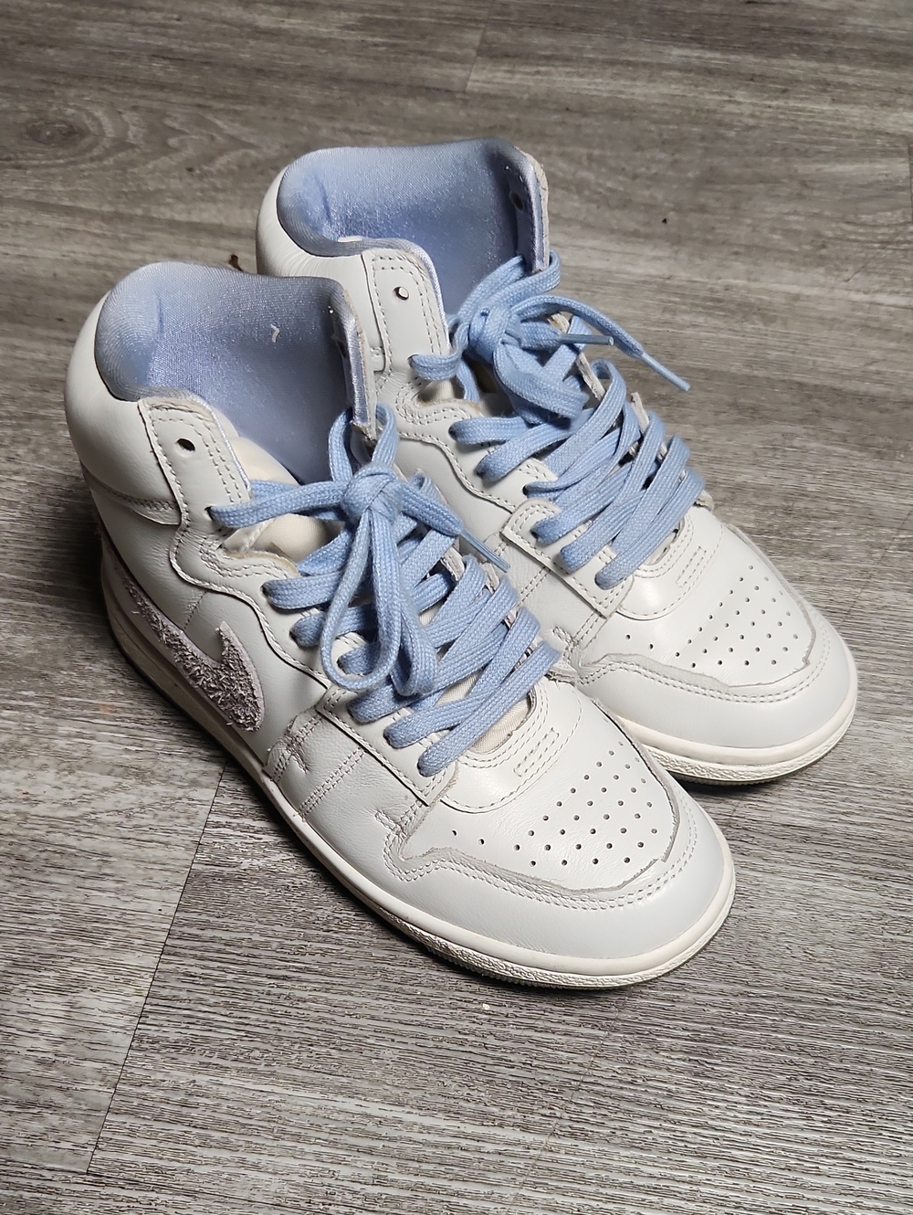 Nike Women’s Air Ship × Forget Me Nots - Picture 3 of 7